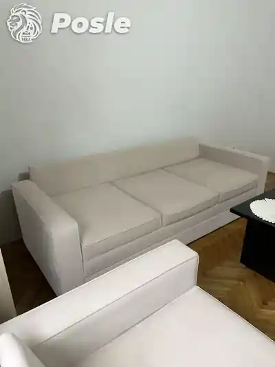 Dubinsko pranje svetle ugaone garniture posle pranja u Beogradu