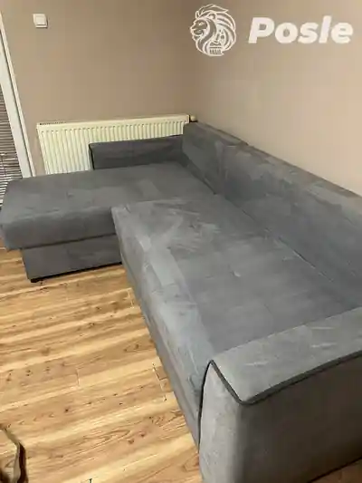 Dubinsko pranje sive ugaone garniture posle pranja u Beogradu