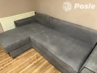 Dubinsko pranje velike sive ugaone garniture posle tretmana u Beogradu