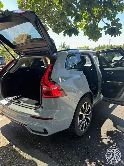 Dubinsko pranje vozila posle pranja enterijera automobila u Beogradu