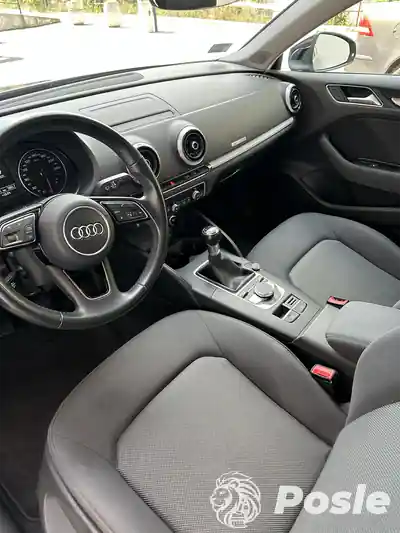 Dubinsko pranje prednjeg sedista posle pranja automobila u Beogradu