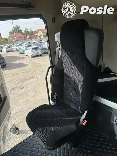 Dubinsko pranje sedista kombija posle pranja automobila u Beogradu
