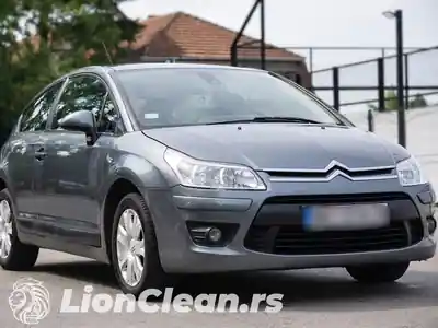 Dubinsko pranje vozila posle detaljnog pranja enterijera automobila u Beogradu